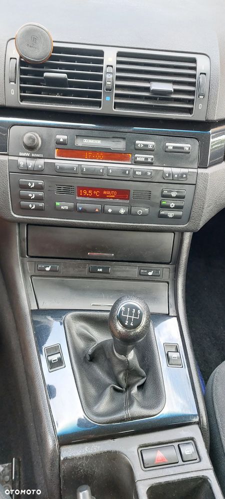 BMW Seria 3 323i - 9