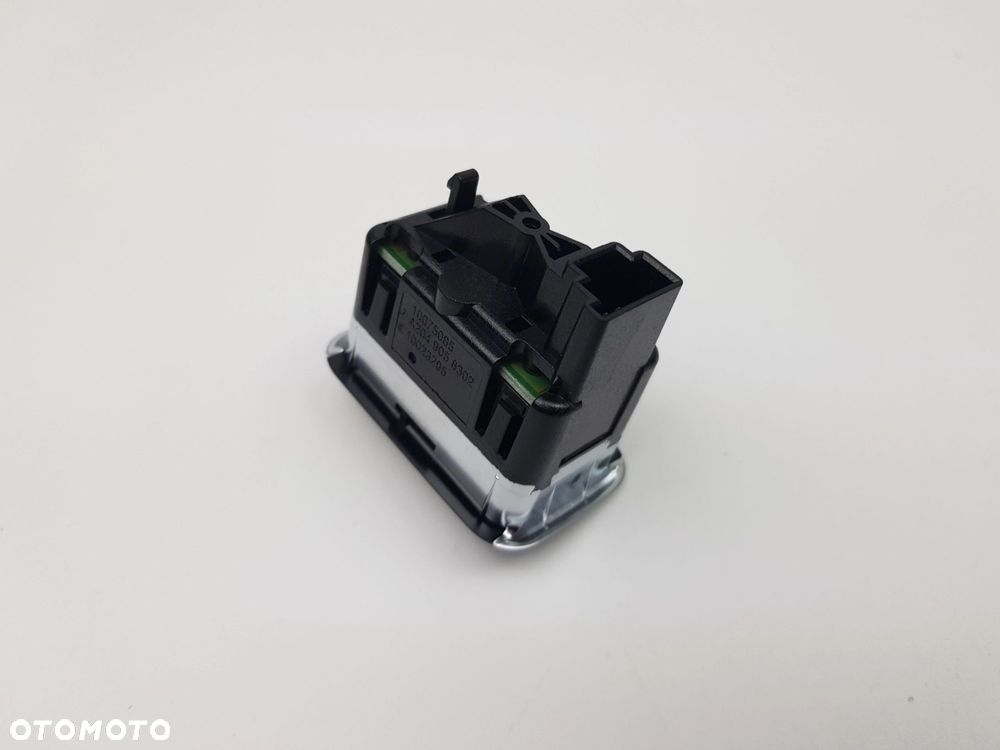 NOWY Przełącznik Panel sterowania bagażnika Mercedes x204 GLK A2049058302 - 4