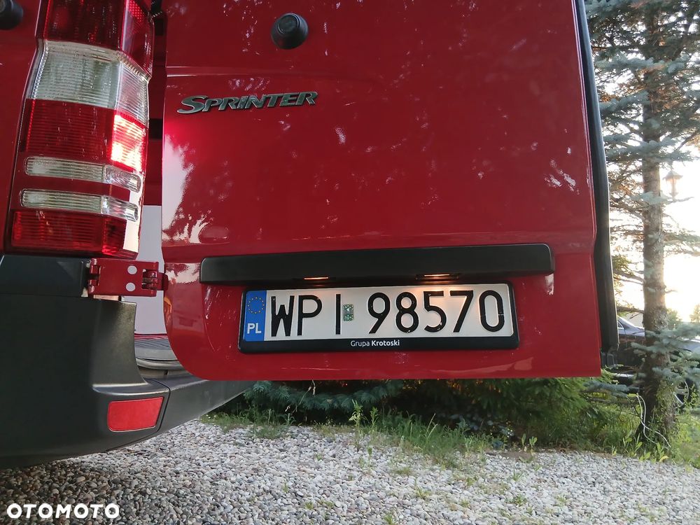 Mercedes-Benz Sprinter - 21