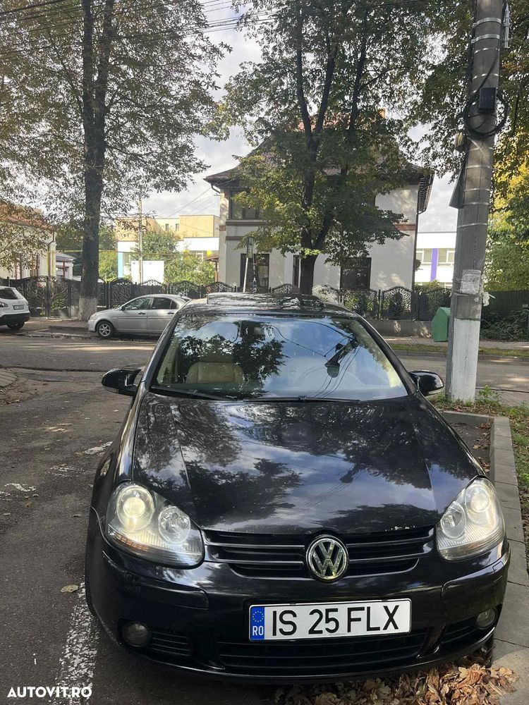 Volkswagen Golf 2.0 TDI Comfortline DSG - 2