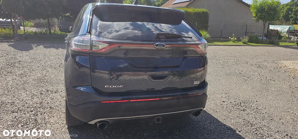 Ford Edge - 3