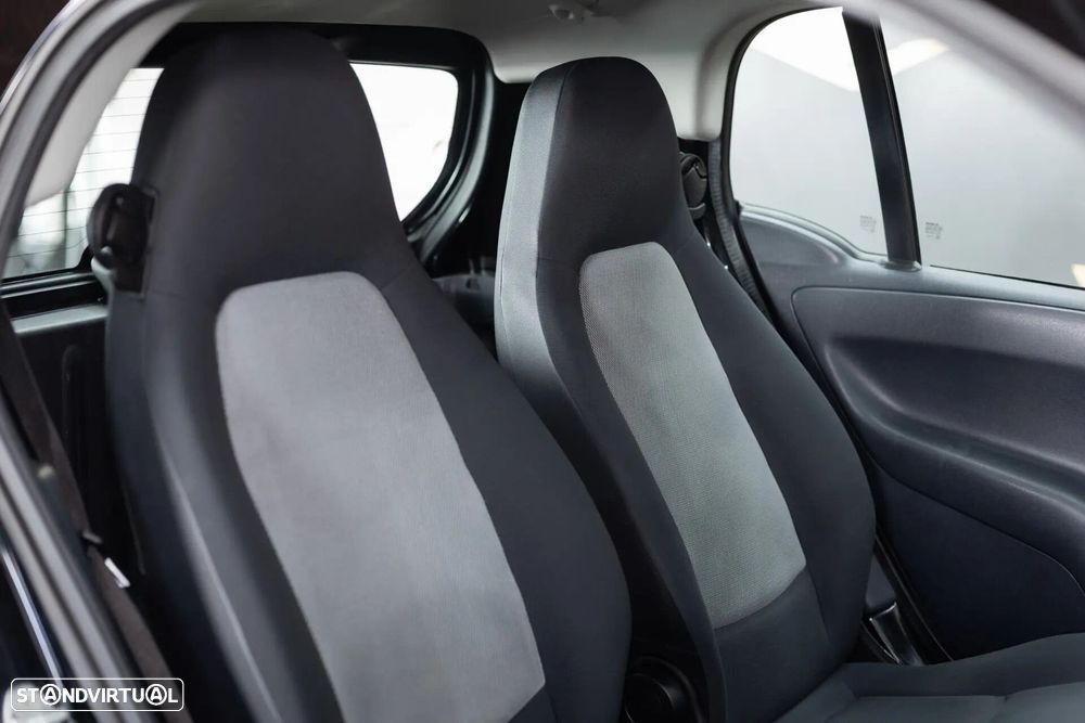 Smart ForTwo Coupé 0.8 cdi Passion 54 - 22