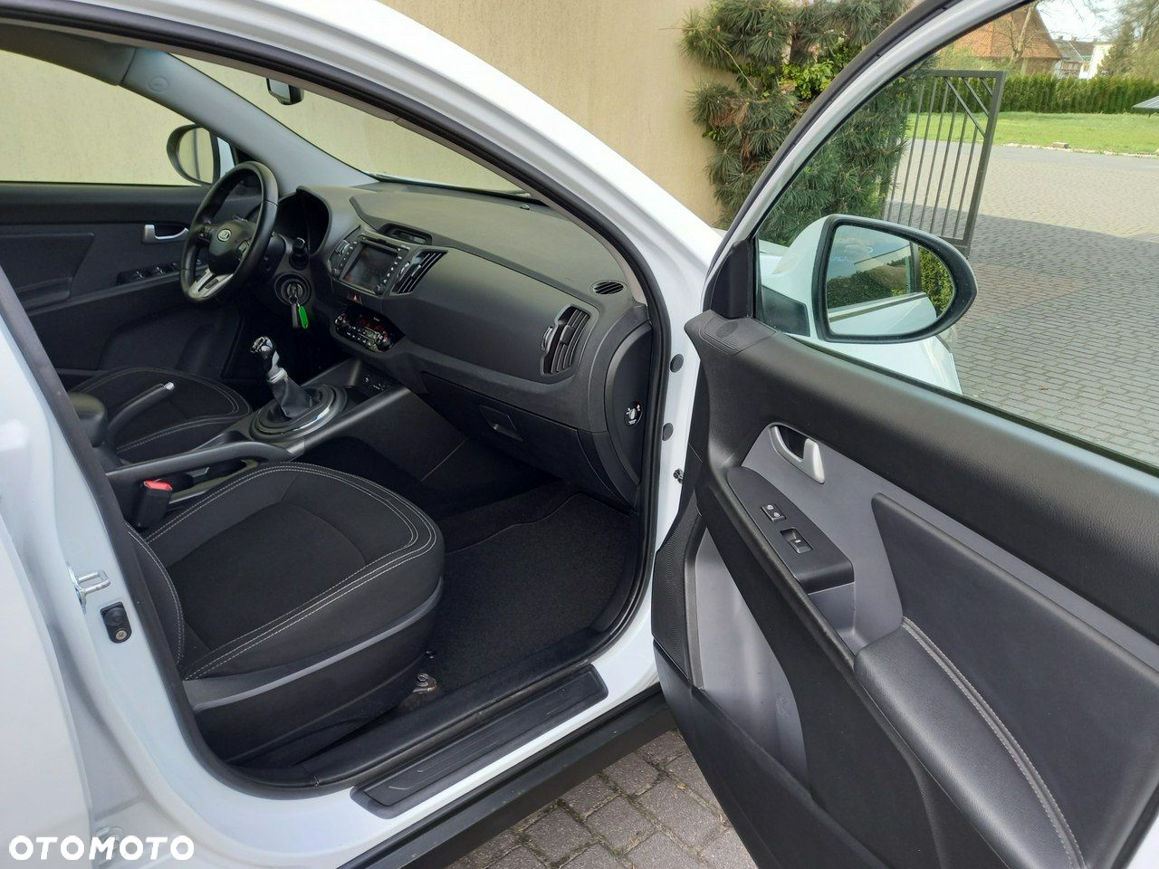 Kia Sportage - 16