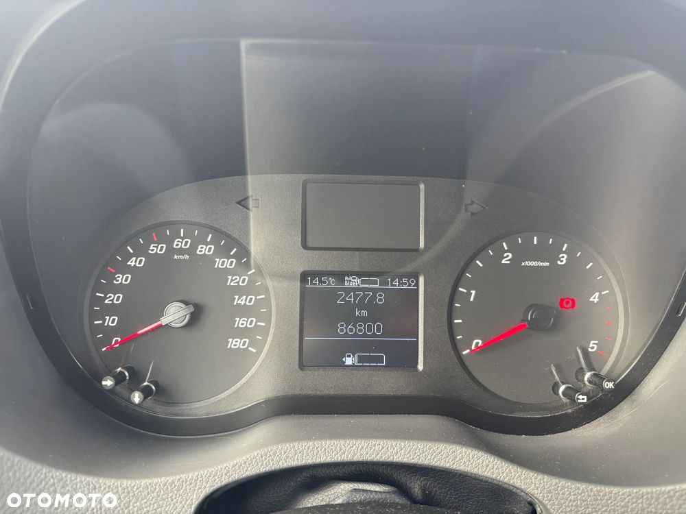 Mercedes-Benz SPRINTER - 36