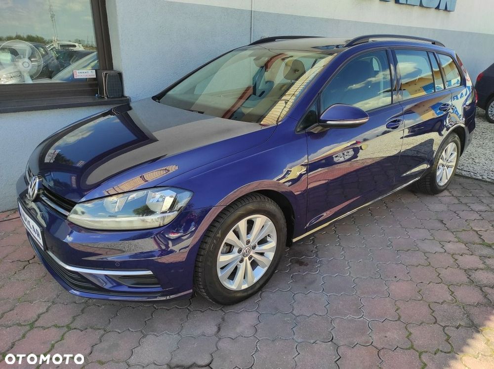 Volkswagen Golf - 2