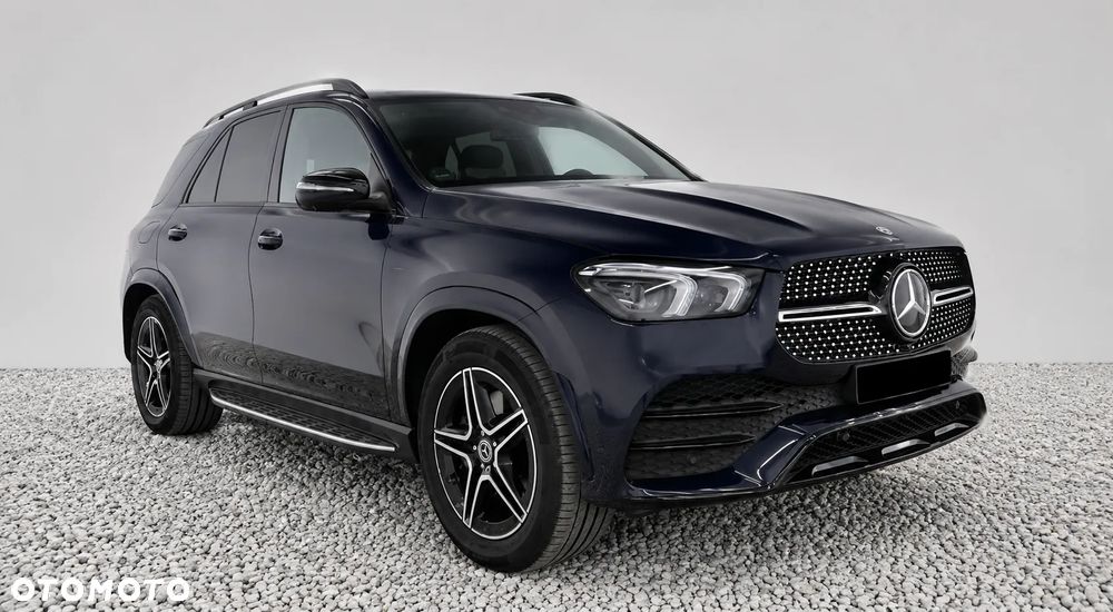 Mercedes-Benz GLE - 1