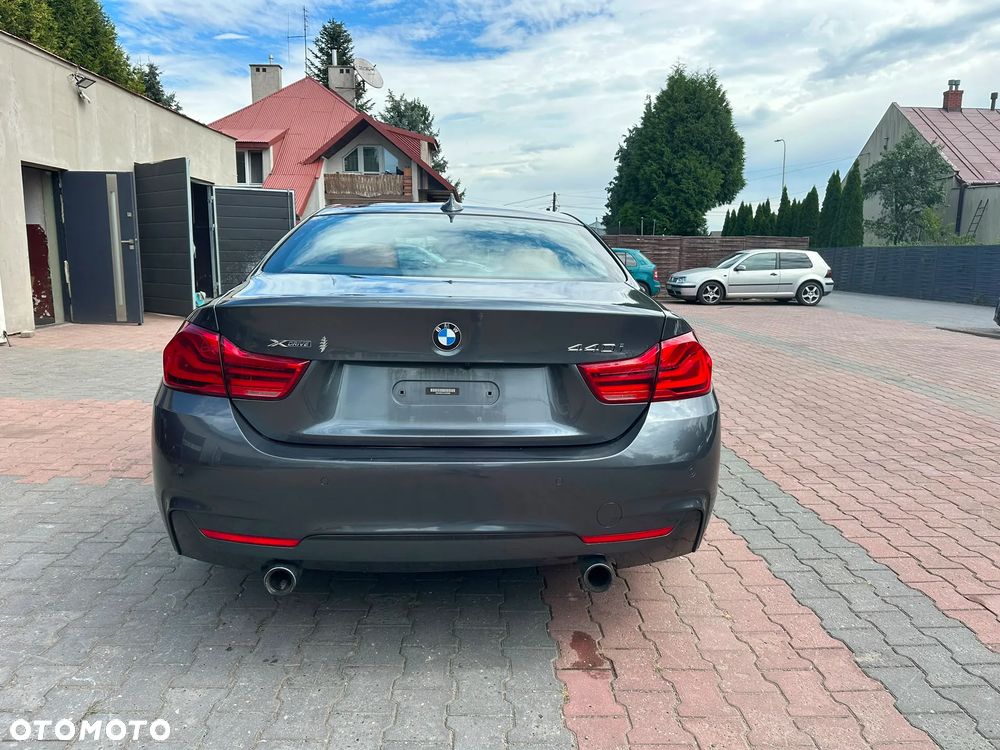BMW Seria 4 - 12