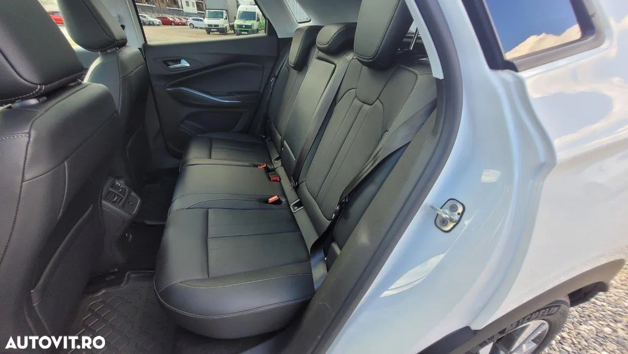 Opel Grandland X - 15