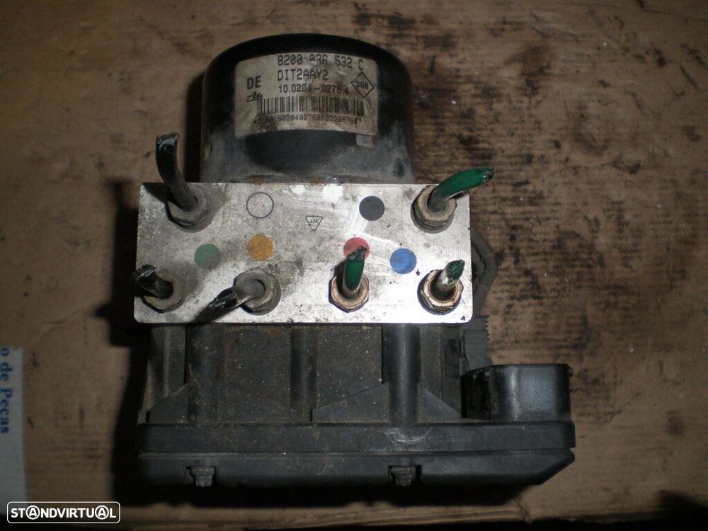 Abs 8200036532C 10.0946 1403.3  10020402764 RENAULT MEGANE RENAULT MASTER 2002 2.2DCI 90CV 2P BRANCO - 2