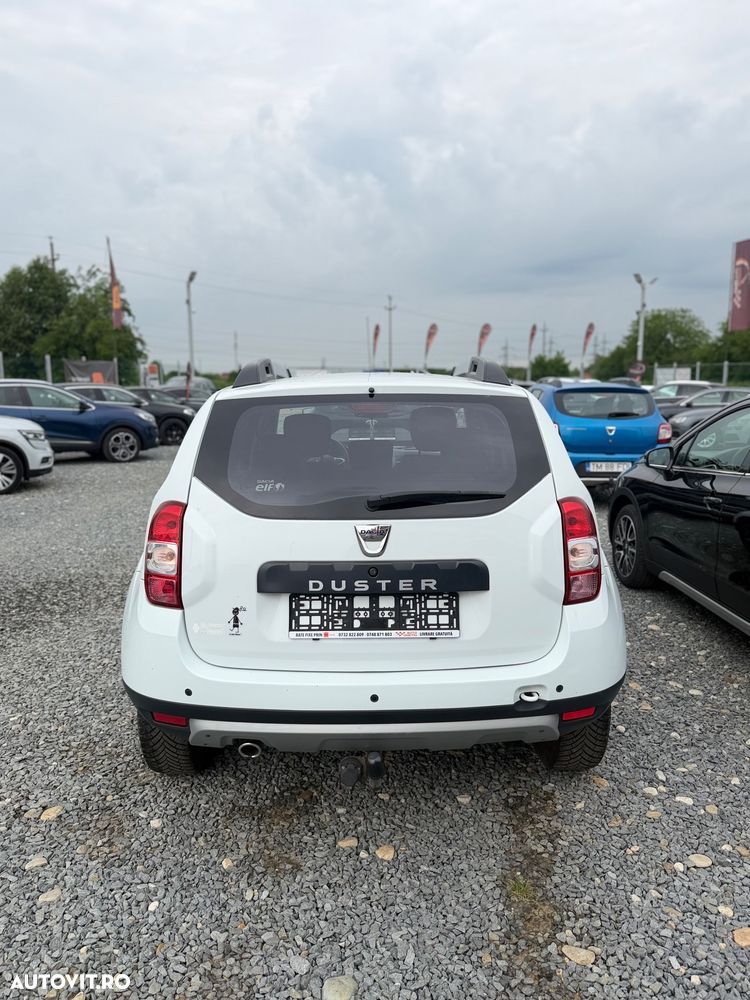 Dacia Duster dCi 110 FAP 4x2 Prestige - 8
