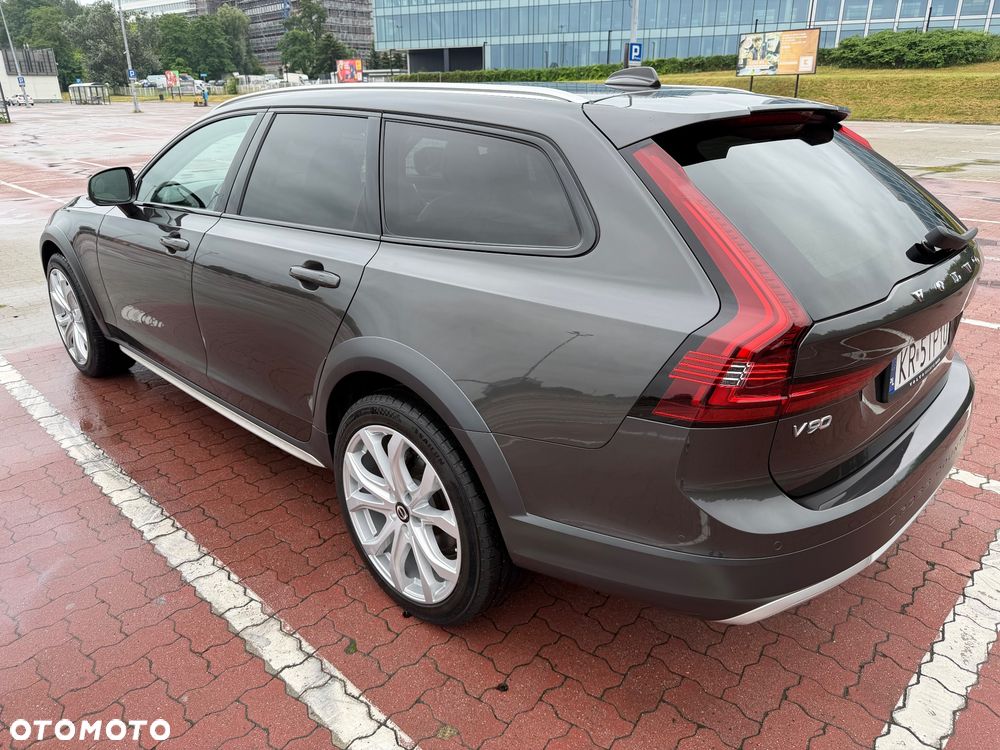 Volvo V90 Cross Country B5 D AWD Pro - 7