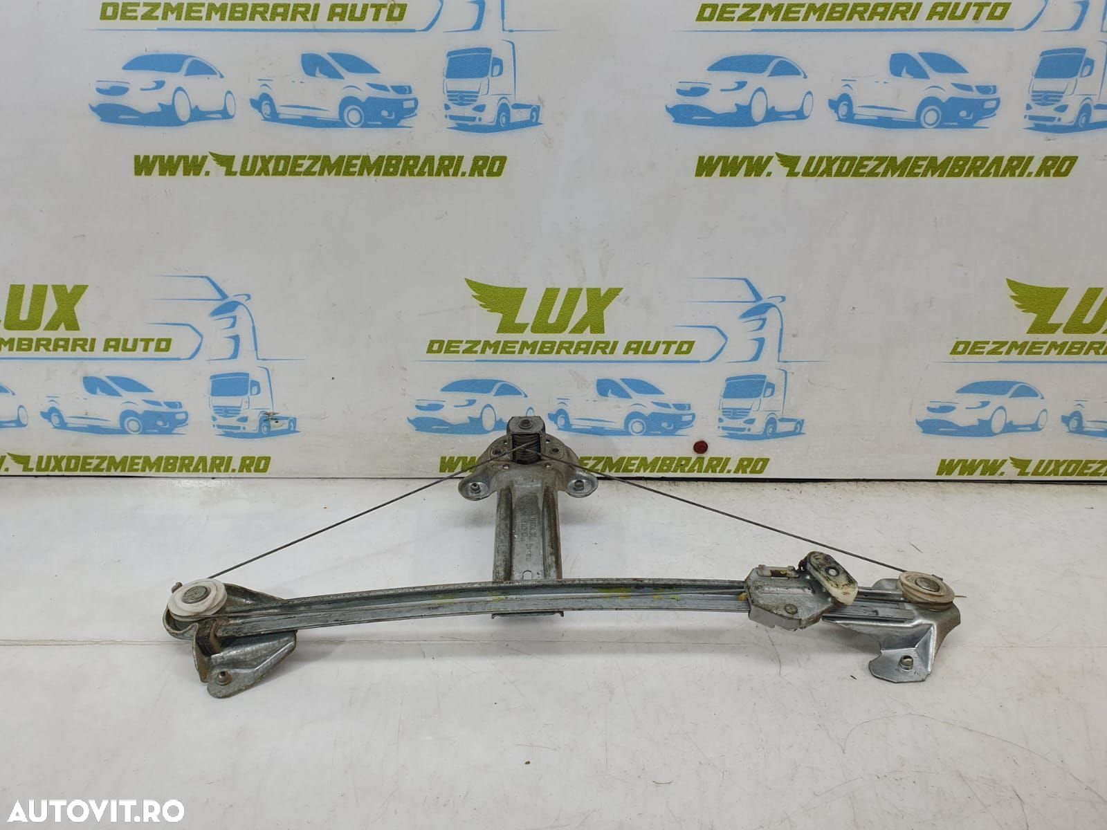Macara dreapta spate 13100421 Opel Astra H  [din 2004 pana  2007] - 3