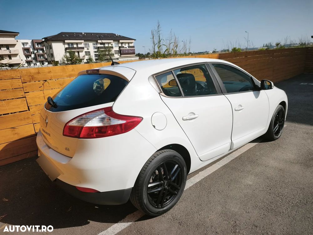 Renault Megane dCi 110 FAP EDC Expression - 2
