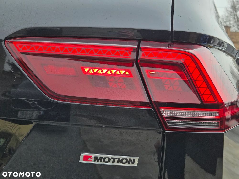 Volkswagen Tiguan Allspace 2.0 TSI 4Mot Highline DSG - 39