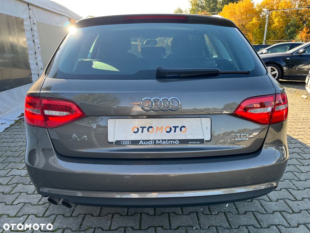 Audi A4 Avant 2.0 TDI DPF quattro S line Sportpaket - 14