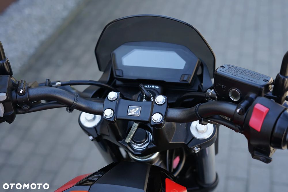 Honda NC - 19