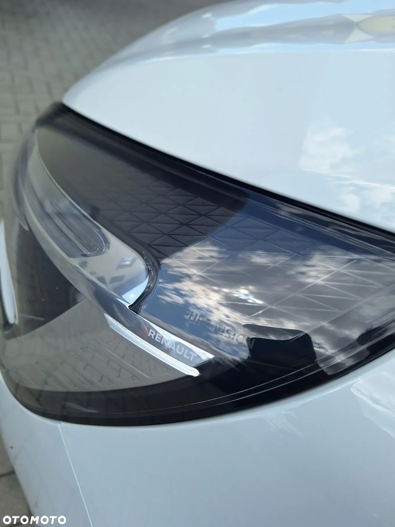 Renault Clio - 11