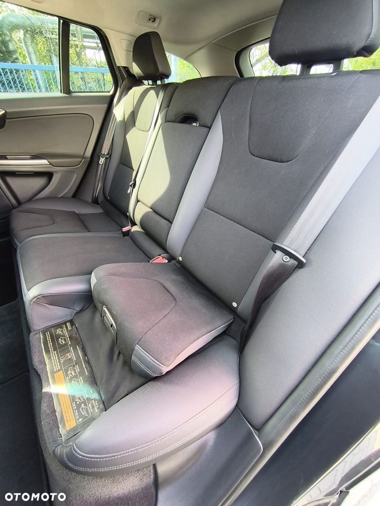 Volvo V60 - 22