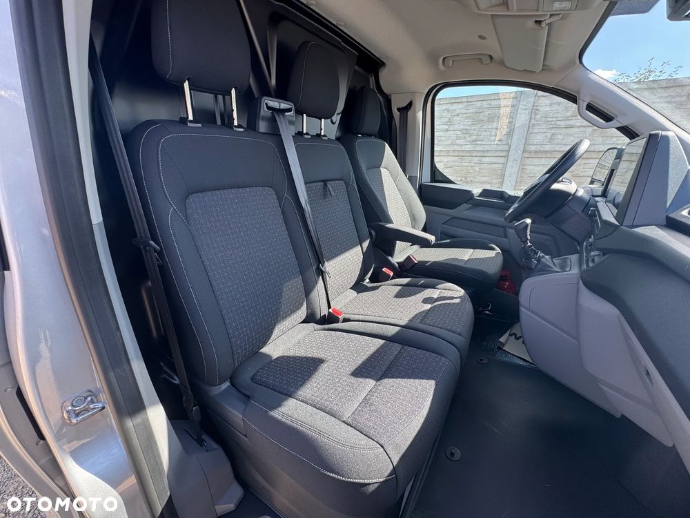 Ford Transit Custom - 21