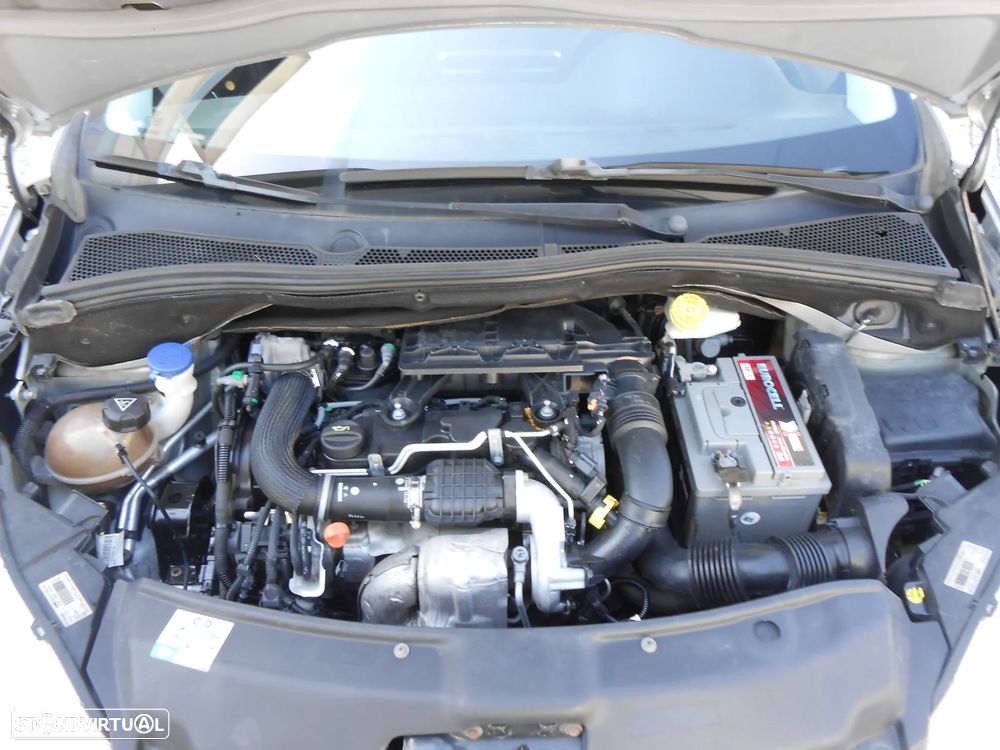 Peugeot 208 1.4 HDi Active - 30