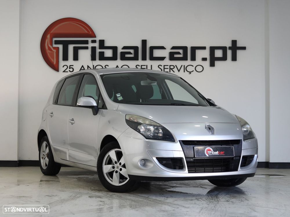 Renault Scénic 1.5 dCi Dynamique S - 1