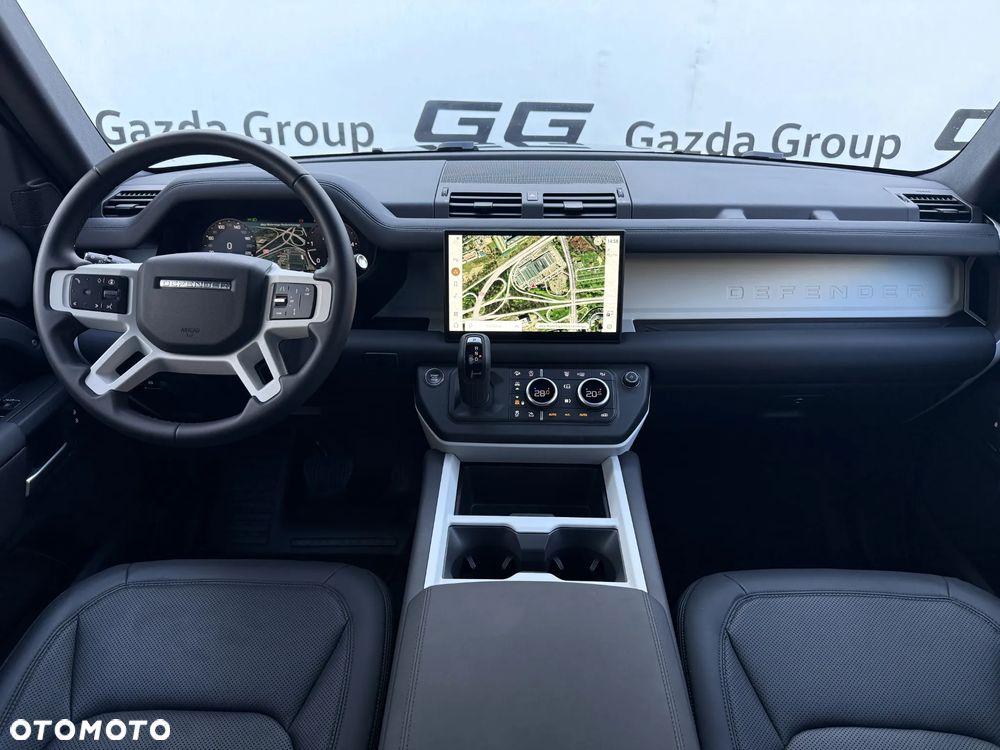 Land Rover Defender 110 D250 S - 10