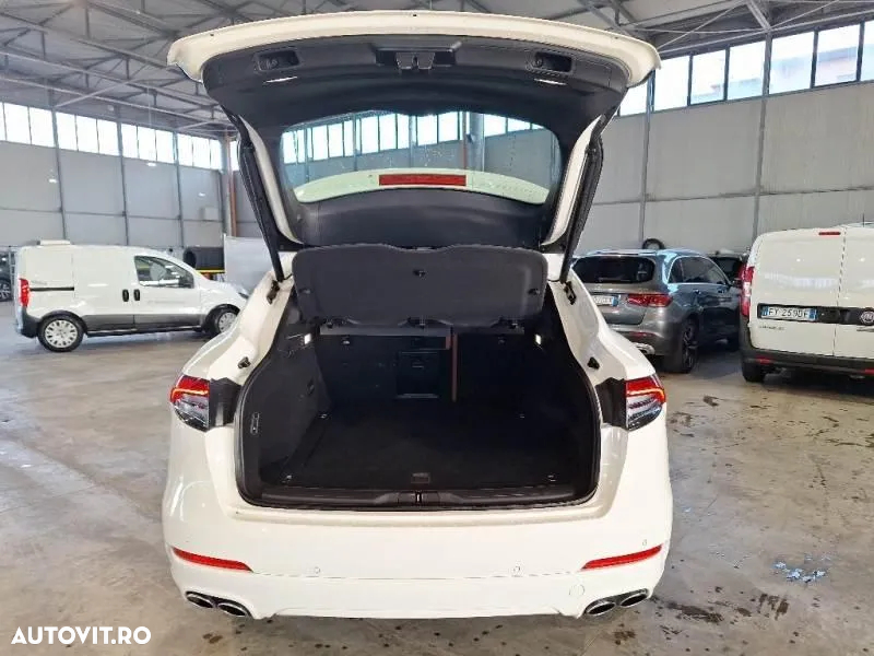Maserati Levante GT Hybrid - 6