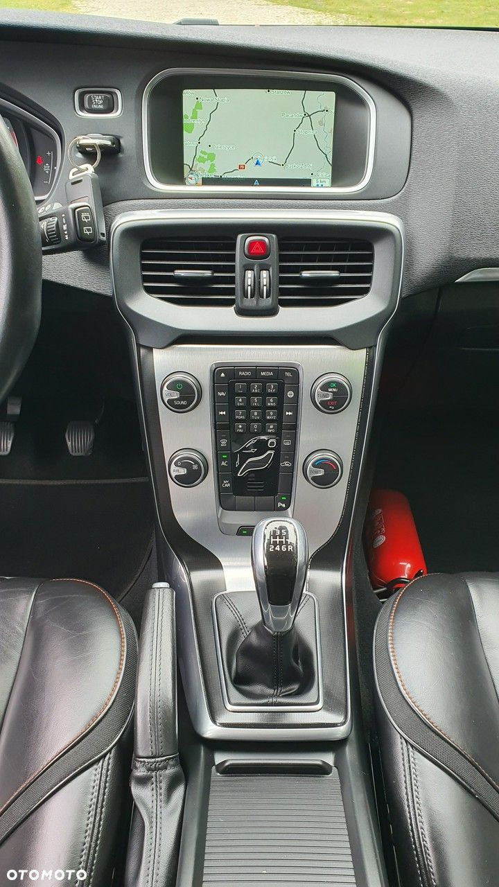 Volvo V40 D2 Drive-E Ocean Race - 21