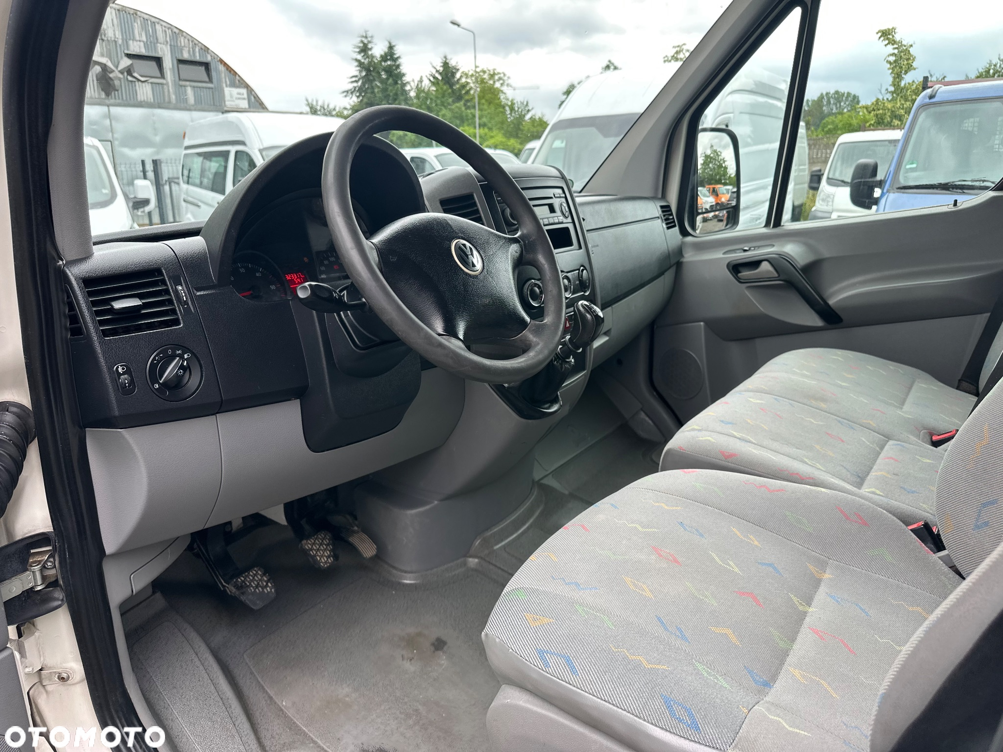 Volkswagen Crafter 2.5tdi 136ps 2010r L2H2 klima - 21