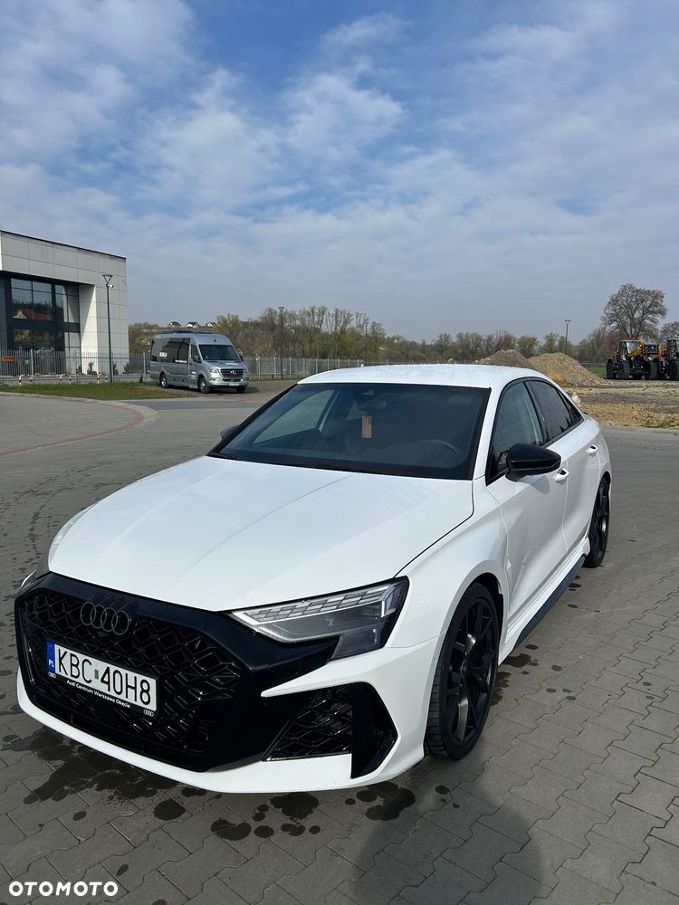 Audi RS3 Limousine TFSI Quattro S tronic - 3