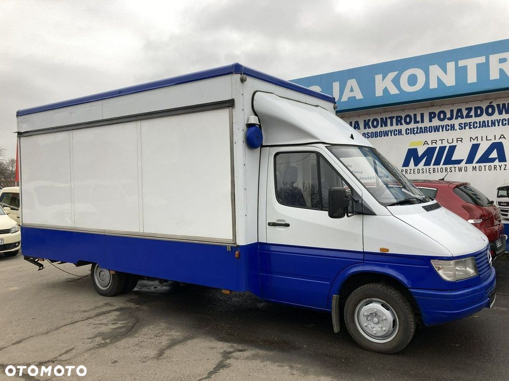 Mercedes-Benz Sprinter - 39