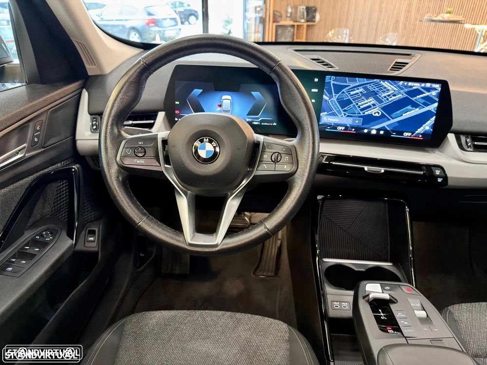 BMW X1 sDrive18d - 12