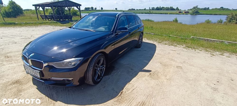 BMW Seria 3 320d xDrive Luxury Line - 2