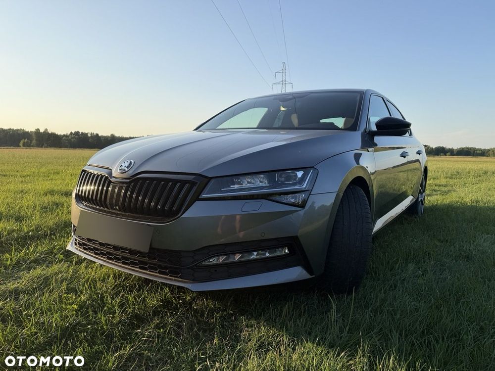 Skoda Superb 2.0 TDI SCR Sportline DSG - 5
