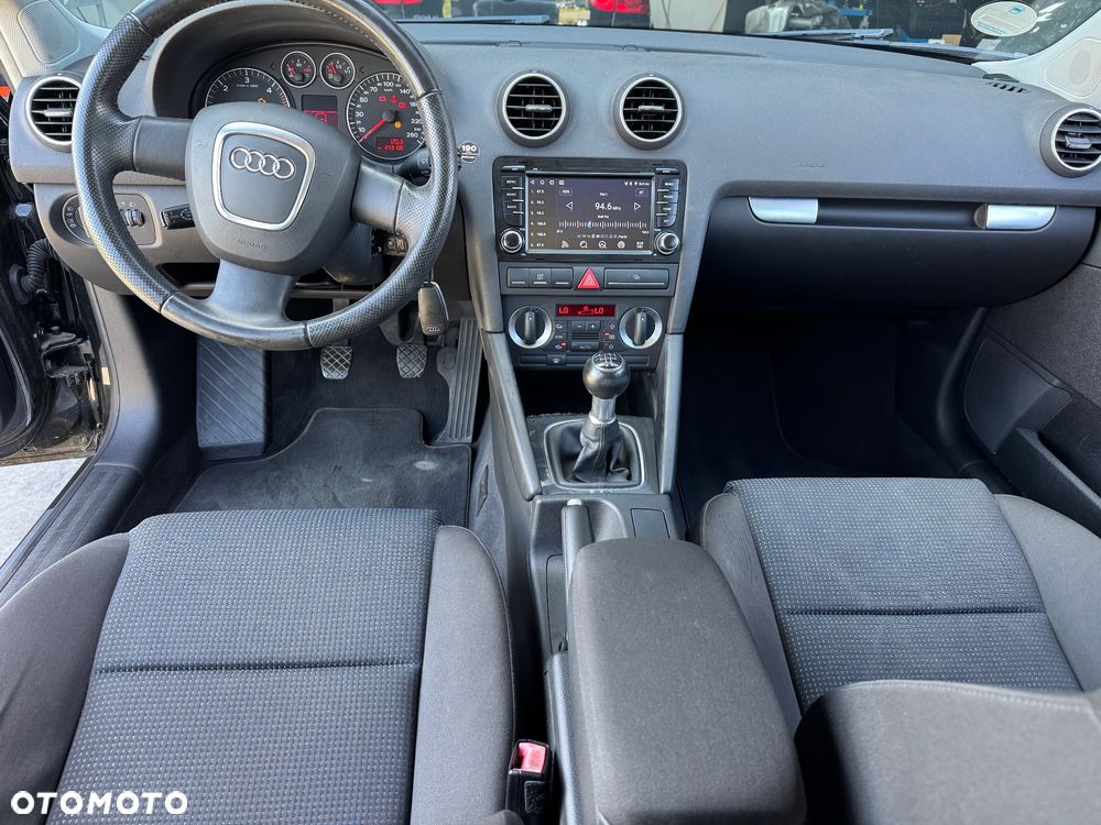 Audi A3 Sportback - 21