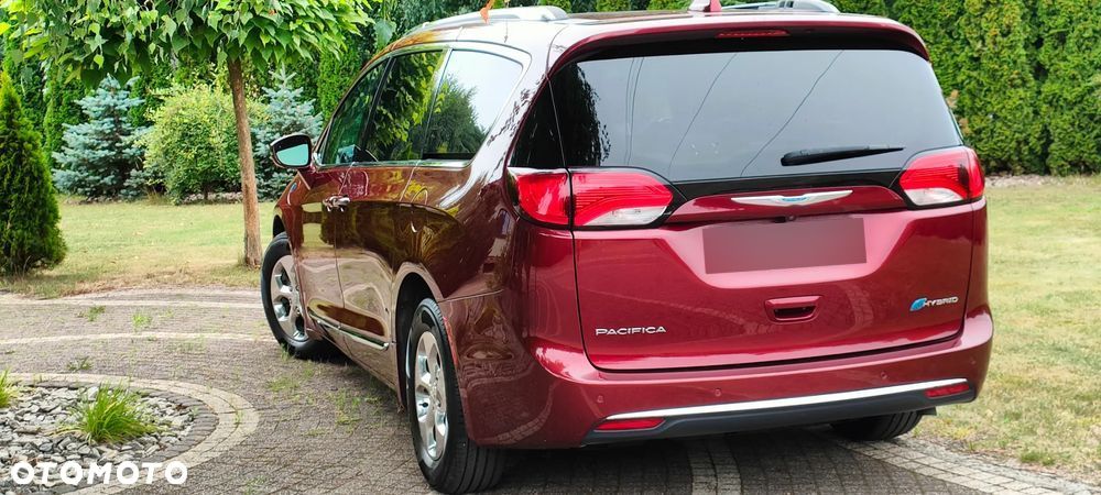 Chrysler Pacifica - 6