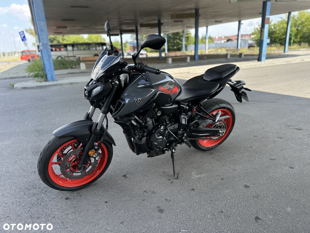 Yamaha MT - 5