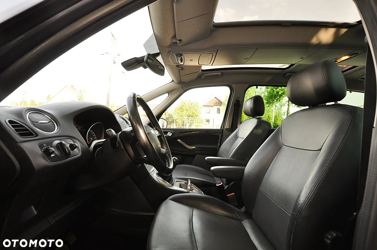 Ford Galaxy 2.0 Platinium X (Ghia) - 12