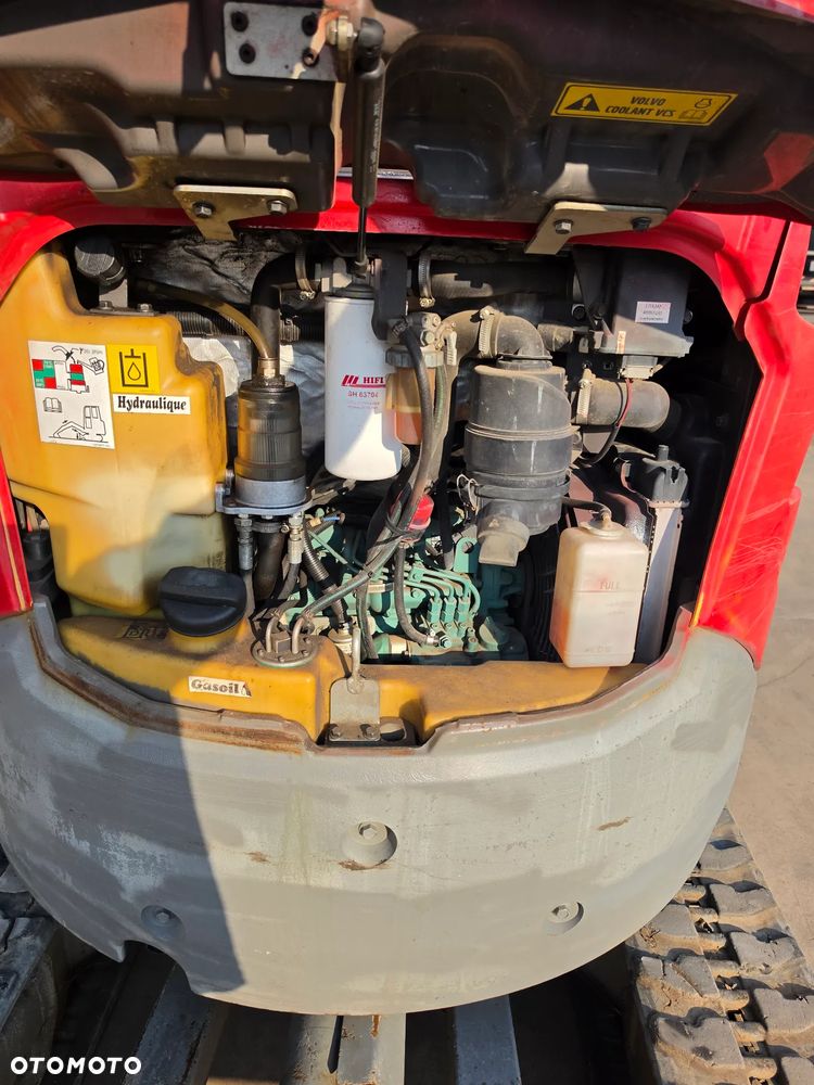 Volvo ECR25D - 8