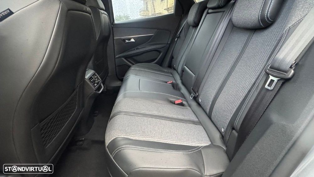 Peugeot 3008 - 16