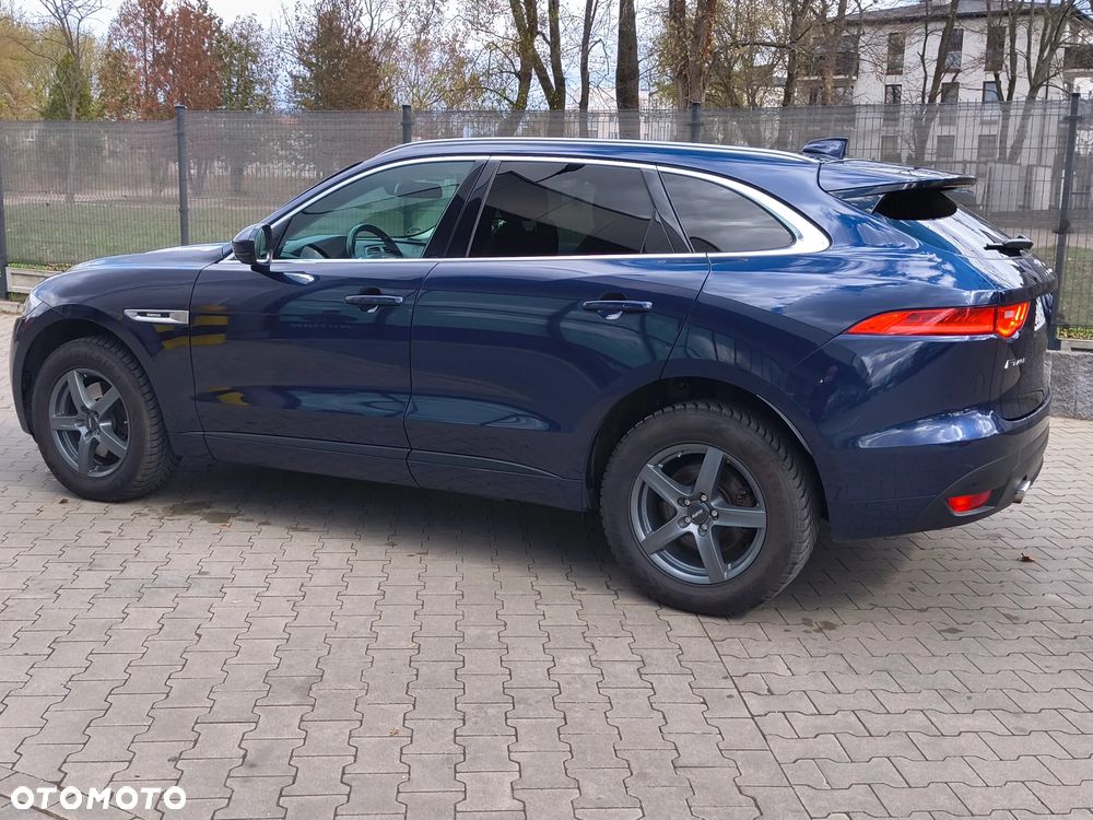 Jaguar F-Pace - 17