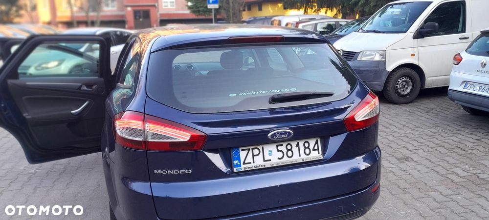 Ford Mondeo 2.0 TDCi Ambiente - 9