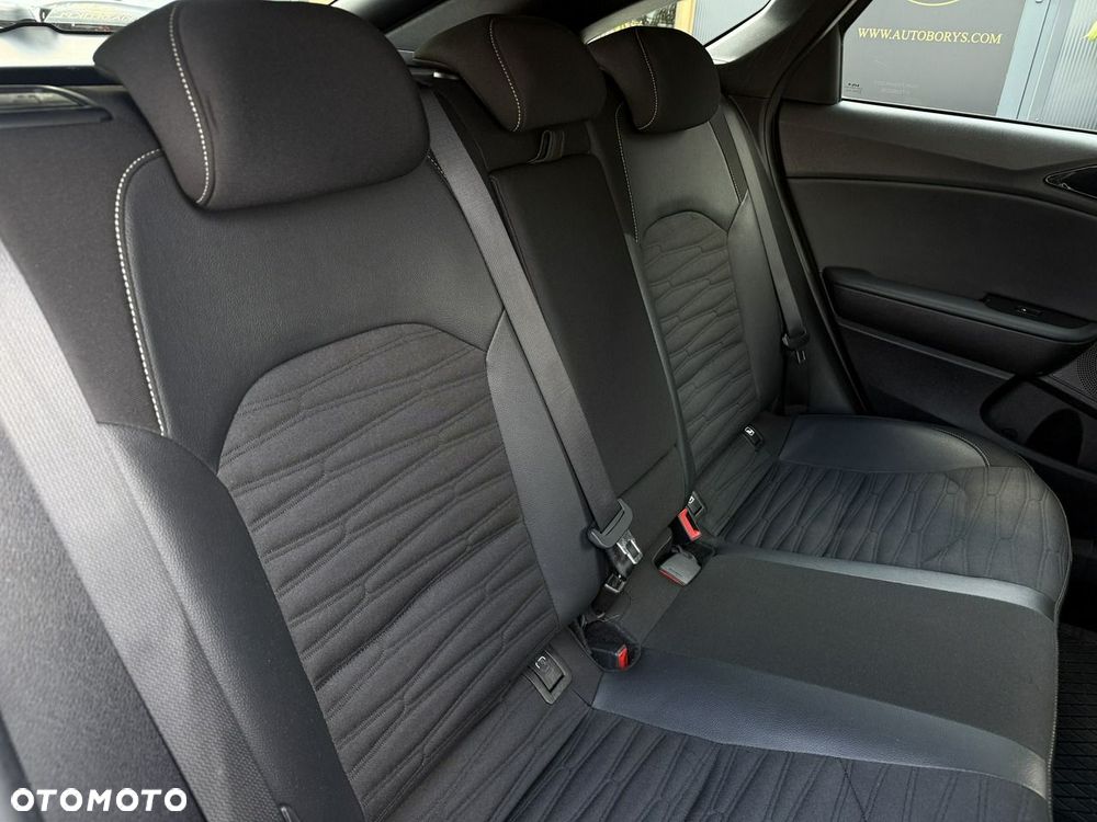 Kia ProCeed 1.5 T-GDI GT Line - 33