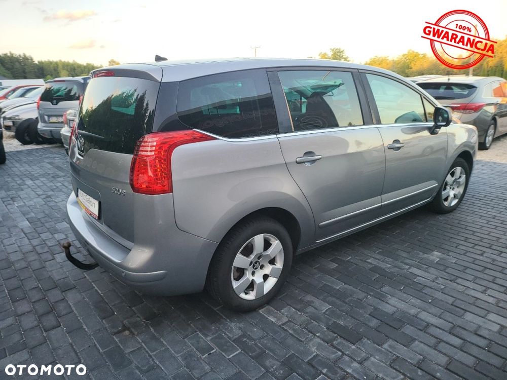 Peugeot 5008 120 VTi Premium - 11