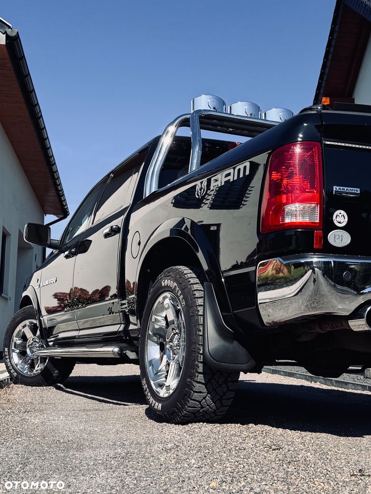 Dodge RAM 5.7 4x4 - 20