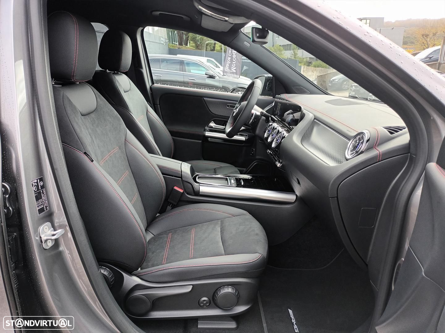 Mercedes-Benz EQA 250+ AMG Line - 13