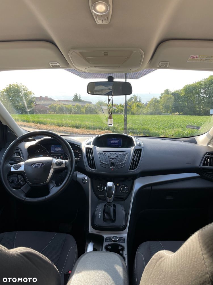 Ford Kuga 2.0 TDCi 4WD Trend - 13