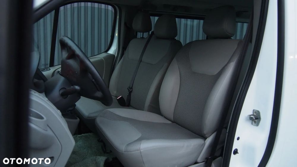 Opel Vivaro L2H1 2.9t - 9