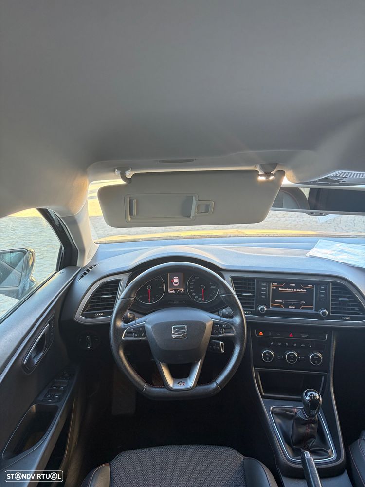 SEAT Leon 2.0 TDI DPF S&S FR - 11