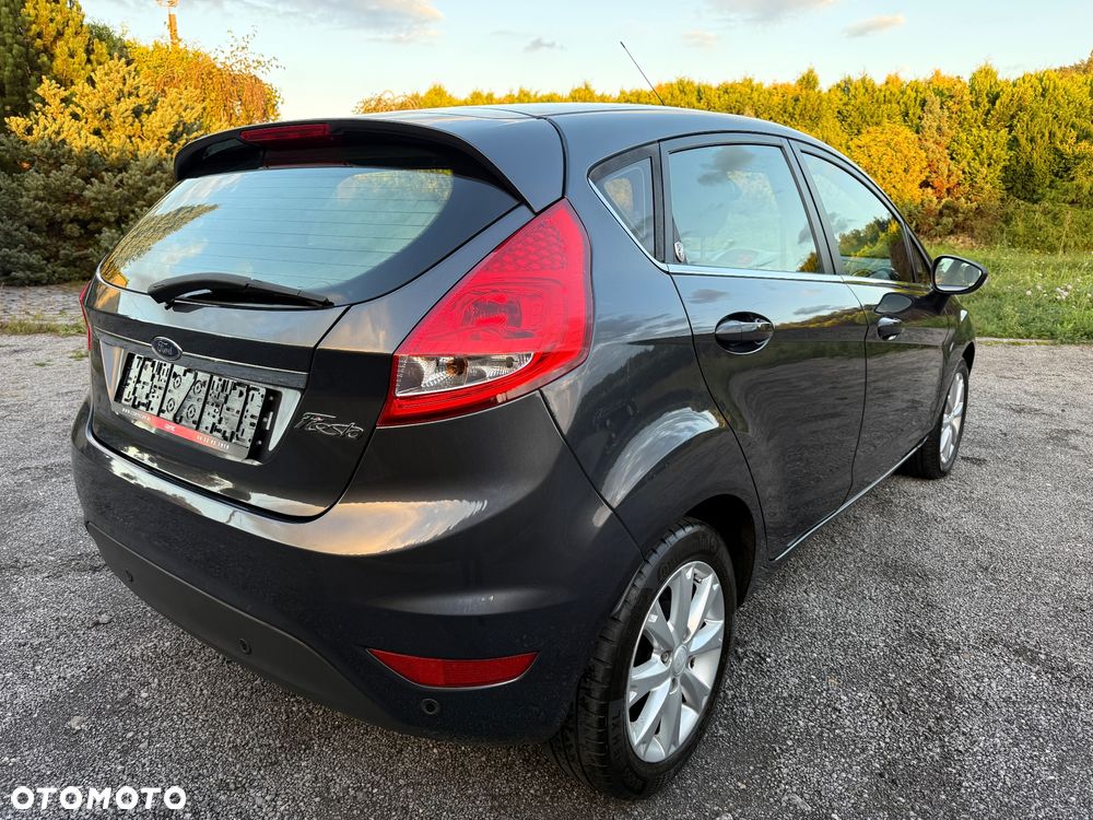 Ford Fiesta 1.25 Ambiente - 10